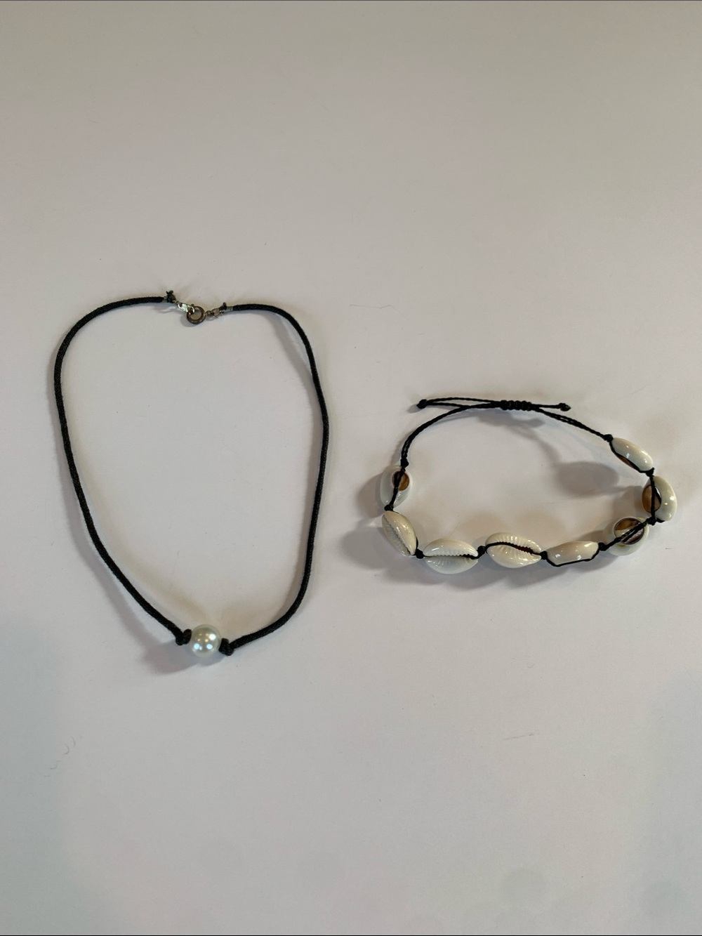 2 Pc Womens Beach Jewelry Lot Single Pearl Cord Necklace Cowrie Shell Bracelet